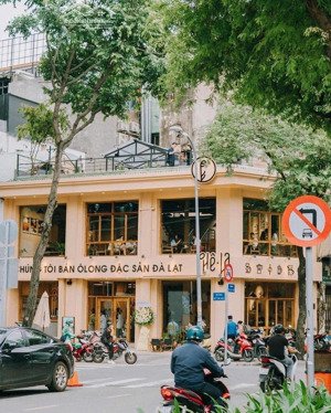 cho thuê nhà mặt phố duy tân, dtsd 300m2, lô góc mặt tiền rộng, nhận diện thương hiệu siêu đỉnh