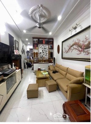 30m ra phố! ngõ 3 gác nông rộng, nhà dân xây, dt 45m2*5t, giá 8,7 tỷ