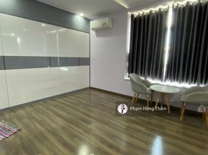 cho thuê căn hộ giai việt, dt 150m2, 3pn, 2wc, nhà sạch, có đủ nội thất, giá 17tr/th. lh 