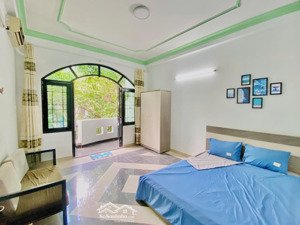 cho thuê phòng trọ có ban công, 1 phòng ngủ, nguyên hồng - gần chợ cây thị