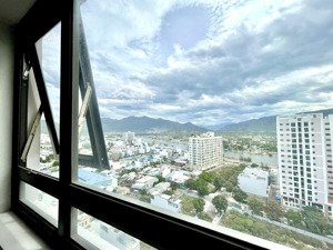 căn hộ giá rẻ ở nha trang tại toà ssh09 hà quang 1 chỉ 1 tỷ 380tr