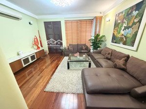 bán nhà mặt ngõ 58 trần bình ngõ rộng ô tô tránh vị trí đẹp khó tìm - ô tô đỗ tròn nhà- dân xây