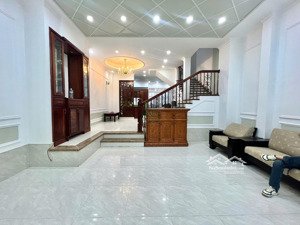 cho thuê nhà 3 tầng 3 phòng ngủ khu vĩnh điềm trung giá 19 triệu/tháng
