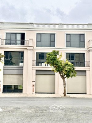 shophouse trục chính vũ yên, kết nối tới vinwonder, cụm toà căn hộ. mặt hồ nước ngọt, view sân golf