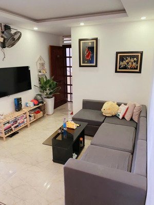 bán căn hộ 3pn ct6 vĩnh điềm trung, đầy đủ nội thất. giá bán: 2 tỷ 490 tr. lh: kim ánh