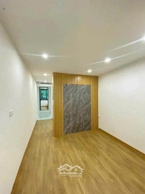 chính chủ cần bán tt vĩnh hồ 65m2 2,8 tỷ 2 thoáng nhà đẹp mặt phố