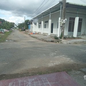 nhà góc cấp 4 tại khu ao sen, đông bình cách cầu cần thơ 2km giá 1 tỷ 400