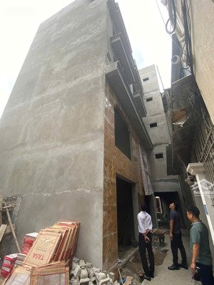 bán nhà riêng tại trâu quỳ, gia lâm, hà nội, 5,5 tỷ, 33m2, 3pn, 4wc, mặt tiền đẹp