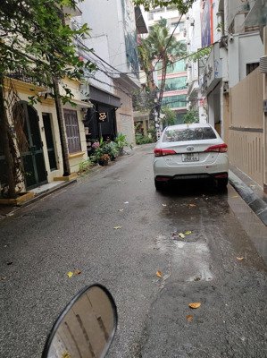 nhà phạm huy thông 92m2, mt 6m, 2 thoáng, ngõ rộng 8m, 2 ô tô tránh, 30m ra hồ ngọc khánh giá 29 tỷ