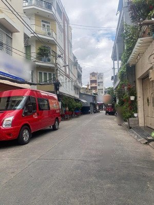 hẻm xe tải - 68m2 nở hậu - phan đình phùng 3 tầng sát mặt tiền hơn 9 tỷ