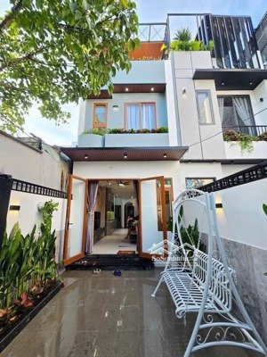 nhà đẹp hồ bá kiện, quận 10 -giá mềm tìm chủ mới. diện tích 43,71m2 . giá 2 tỷ 630 triệu