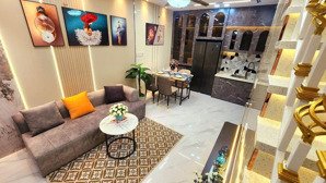 nóng ! cần bán gấp nhà đường phổ quang, phường 2, tân bình. giá chỉ 3tỷ9/42m2