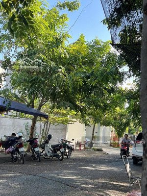 chính chủ cần bán lô đất đẹp tại, xã an phú tây, diện tích 100m², sổ hồng riêng