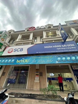 cho thuê nhà mt phổ quang, p, 9, q. pn. dt 12x16m. trệt 3l. giá 160tr