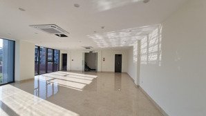 chính chủ cho thuê sàn văn phòng 100m² tại phố 20 ngụy như kon tum - giá chỉ 18tr/tháng.