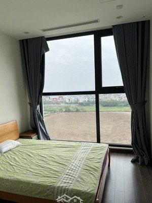 cho thuê căn hộ chung cư vinhome symphony, 66m, 2 ngủ, 2 wc, full đồ, giá thuê 13 triệu