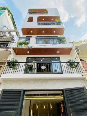 hẻm 506 đường 3/2, phường 14, quận 10. diện tích 3m x 16m. kết cấu 5 tầng, giá 8 tỷ 5.