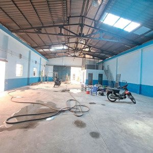 cho thuê kho mới 100% hương lộ 2_ dt 12*20 có sẵn văn phòng