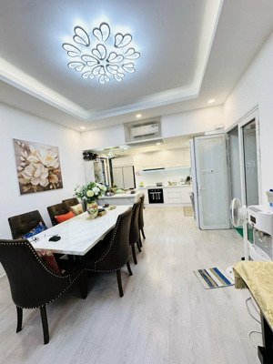 siêu phẩm saigon pearl 3pn 135m2, tầng thấp, đông tứ trạch giá mềm 12 tỷ