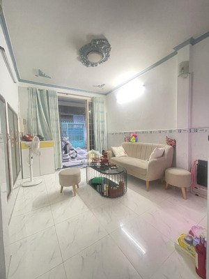 bán nhà mới quận tân phú-lô góc 2 mặt thoáng-không lộ giới