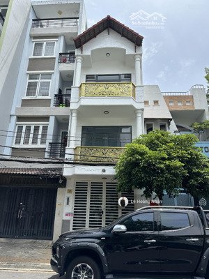 nhà mặt tiền minh doanh đường 85 gần nguyễn thị thập, phú mỹ hưng, phường tân quy quận 7.