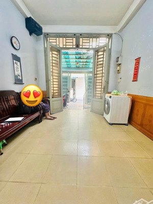 nhà 78m giá chỉ 9,7 00,000,000tỷ, hẻm xe tải tránh 4 tầng 10 phòng , duy nhất, không có căn thứ hai