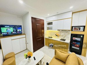 cho thuê căn hộ 1k1n full đồ trường chính, thanh xuân ban công thoán view hồ 10 triệu/tháng