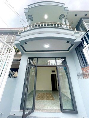 bán nhà khu at phường bắc vĩnh hải, nha trang, cách biển chỉ 1,5km, khu vực nhiều tiện ích, sổ hồng