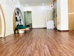 chính chủ cho thuê nhà 37 hồ bá kiện, quận 10 - 16phòng spa/ 8wc - có pccc, giá rẻ 65triệu