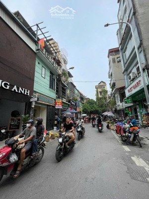 bán nhà mặt phố đoàn thị điểm dt 65m², 2 tầng vỉa hè rộng giá cực tốt