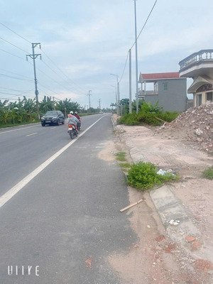mặt đường 362 minh tân, kiến thụy gần ga minh tân và khu đô thị