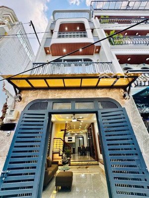 siêu phẩm nhà đẹp ngay lê văn lương,tân hưng,quận 7-giá:5tỷ180/62,1m2(4,6x13,5) - sổ chính chủ- 3pn