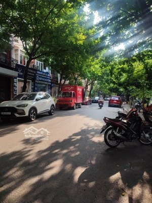 bán nhà liền kề làng việt kiều châu âu mỗ lao 85m2 kinh doanh gần phố nguyễn văn lộc