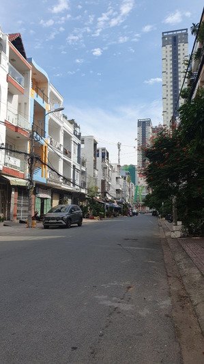 bán nhà mặt tiền ngay tạ quang bửu ngang 4m, phân lô, mới ở liền 4 tầng chỉ 12 tỷ 5