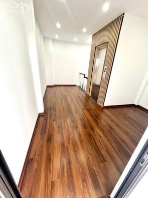 BÁN NHÀ BÁT KHỐI LONG BIÊN- 6 TẦNG 47M2- NHÀ MỚI XÂY – THANG MÁY XỊN SÒ- LÔ GÓC THOÁNG MÁT- Ô TÔ VÀO TẬN NHÀ