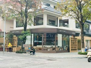 cho thuê nhà mặt phố tràng thi - 88m2 t1 mt 9.8m - siêu hợp showroom, cửa hàng trang sức, phụ kiện