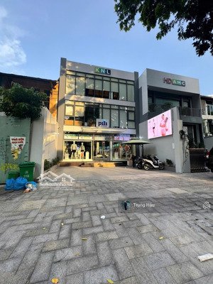 hót hót- mt nguyễn đình chiểu quận 1 - dt 10 x 28m - cn 280m2 - 3 tầng - hđt 350 triệu - giá 100 tỷ