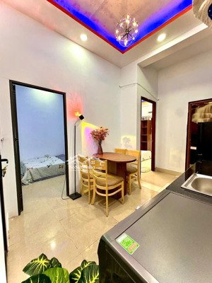 căn hộ 2 phòng ngủ sang trọng mới 100% full nội thất như hình-ni sư huỳnh liên,phường 10,tân bình