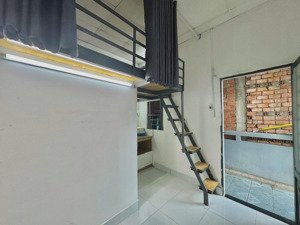 cho thuê phòng trọ có gác giá rẻ - sẵn máy lạnh - đào duy anh - phú nhuận