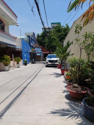 chỉ 7tỷ450 - nhà ngang 4 dài 15 - hẻm xe hơi - cư xá phú lâm d khu vip q6