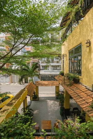 bán nhà góc 2 mặt tiền hẻm 449 sư vạn hạnh, quận 10. dt : 6x18m. 23.5 tỷ