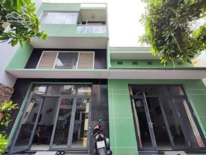 ngộp bán gấp - 220m2(12x18m) - chỉ 22 tỷ - tân bình - sân đậu 5 chiếc oto