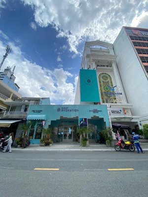 bán nhà mặt tiền nguyễn khắc nhu, p. cô giang, q.1. dt 11x30m. cn 290m2. giá 185tỷ