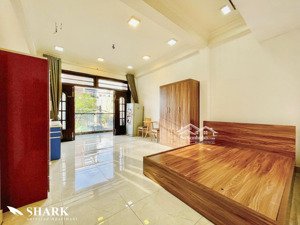 trống lại căn hộ ban công full nội thất ở đặng thùy trâm gần đh văn lang bình thạnh, lh: 