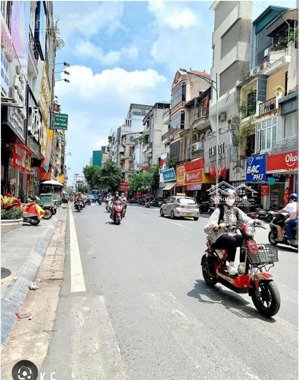 chính chủ cho thuê nhà mặt phố hồng mai, vị trí đẹp, vỉa hè rộng, kinh doanh đỉnh 70m2, giá 18tr/th