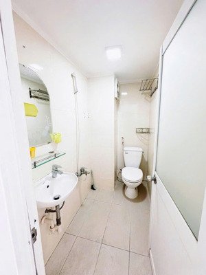 cho thuê phòng studio tại cộng hòa gần