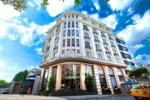 dòng tiền 6 tỷ/năm ! khách sạn mặt tiền trường sơn tân bình - 16x28m - h7tang - giá 120 tỷ