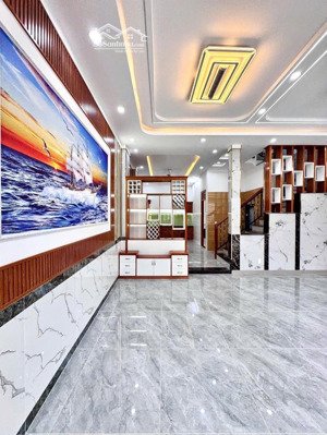 bán nhà 1 lầu 1 trệt hoàn công phường tân vạn giá 3tỷ500tr có thương lượng