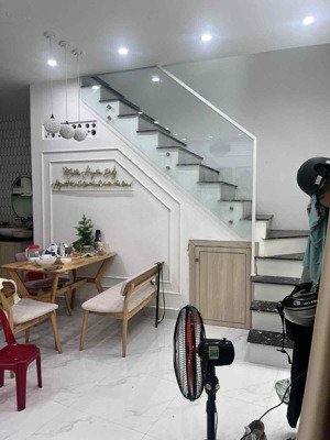 bán nhà phố kiệt điện biên phủ 7x6,7m, full nội thất 2 tầng đẹp - giá chỉ 3,3 tỷ