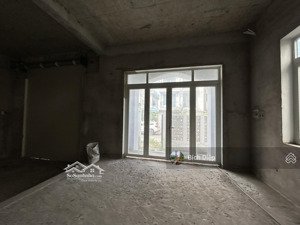 bán các căn biệt thự xd số 5 - 02 lầu đúc vị trí lý tưởng ngay liên phường, global. sát các village